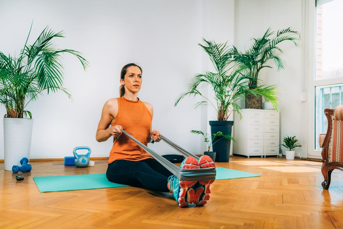 Top 7 des exercices dos avec un élastique