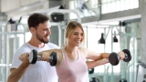 Comment raffermir et remonter sa poitrine : les meilleurs exercices